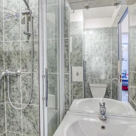 Apartment Pleasant Studio In The Center Of Cap D'agde *