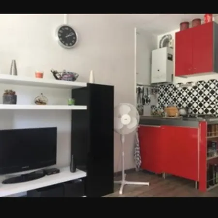 Pleasant Studio In The Center Of Cap D'agde * אגדה
